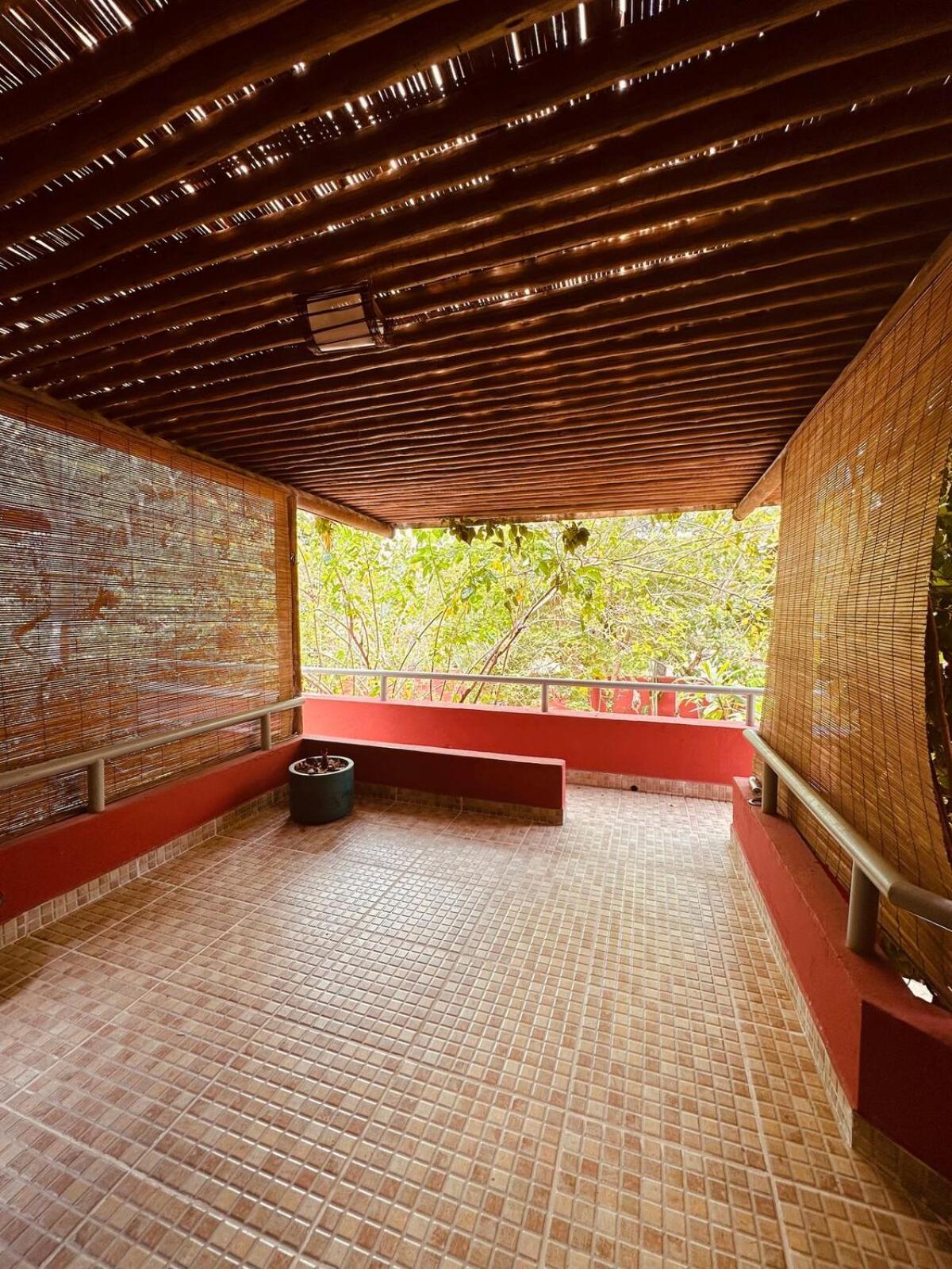 Apartamento Charming Little Paradise Steps Away From The *